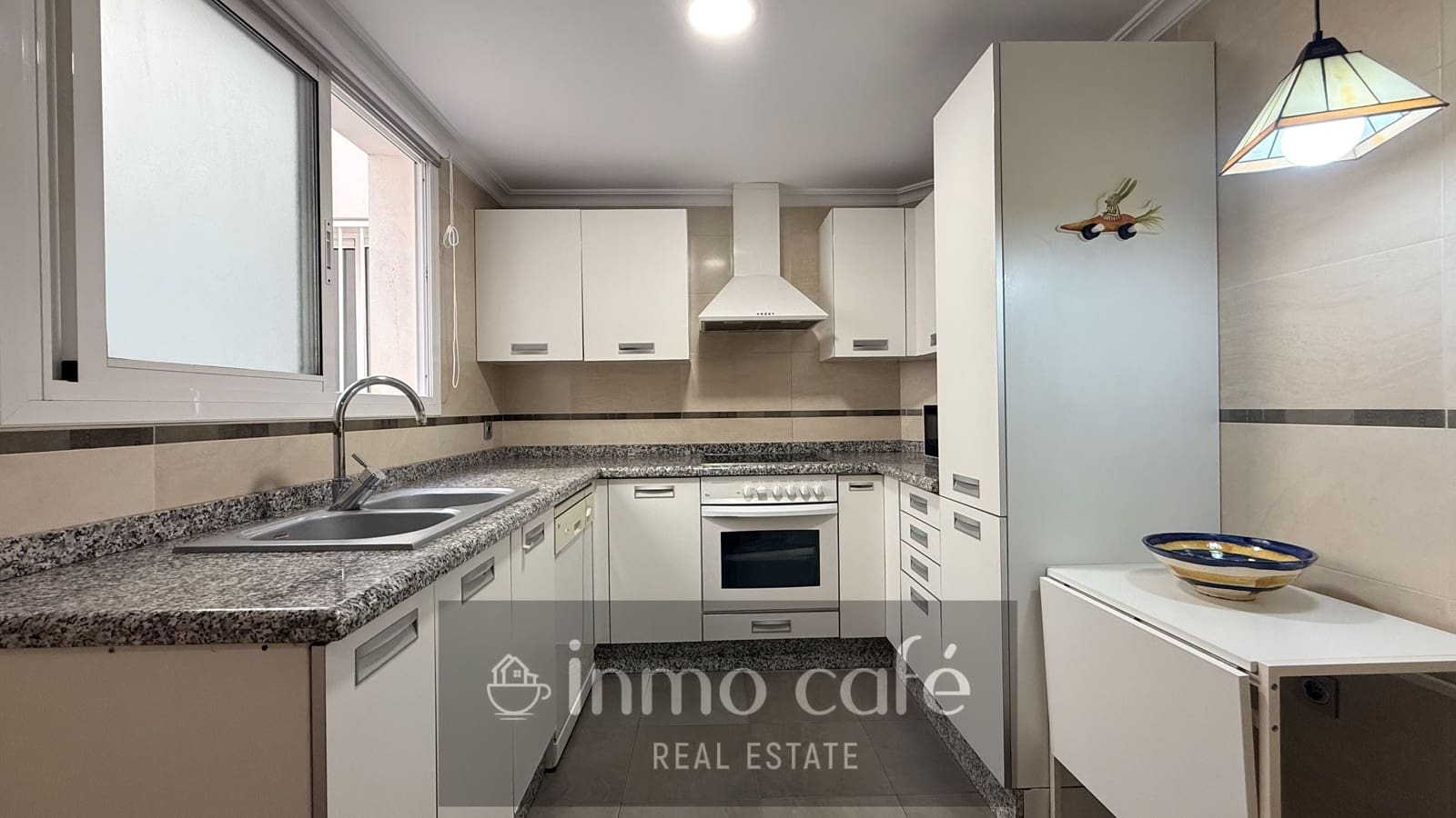2 bedroom Apartment for sale in Villena with garage - € 159,000 (Ref: 10153855)