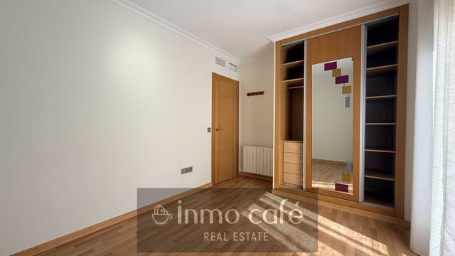 2 Zimmer Apartment zu verkaufen in Villena mit Garage - 159.000 € (Ref: 10153855)