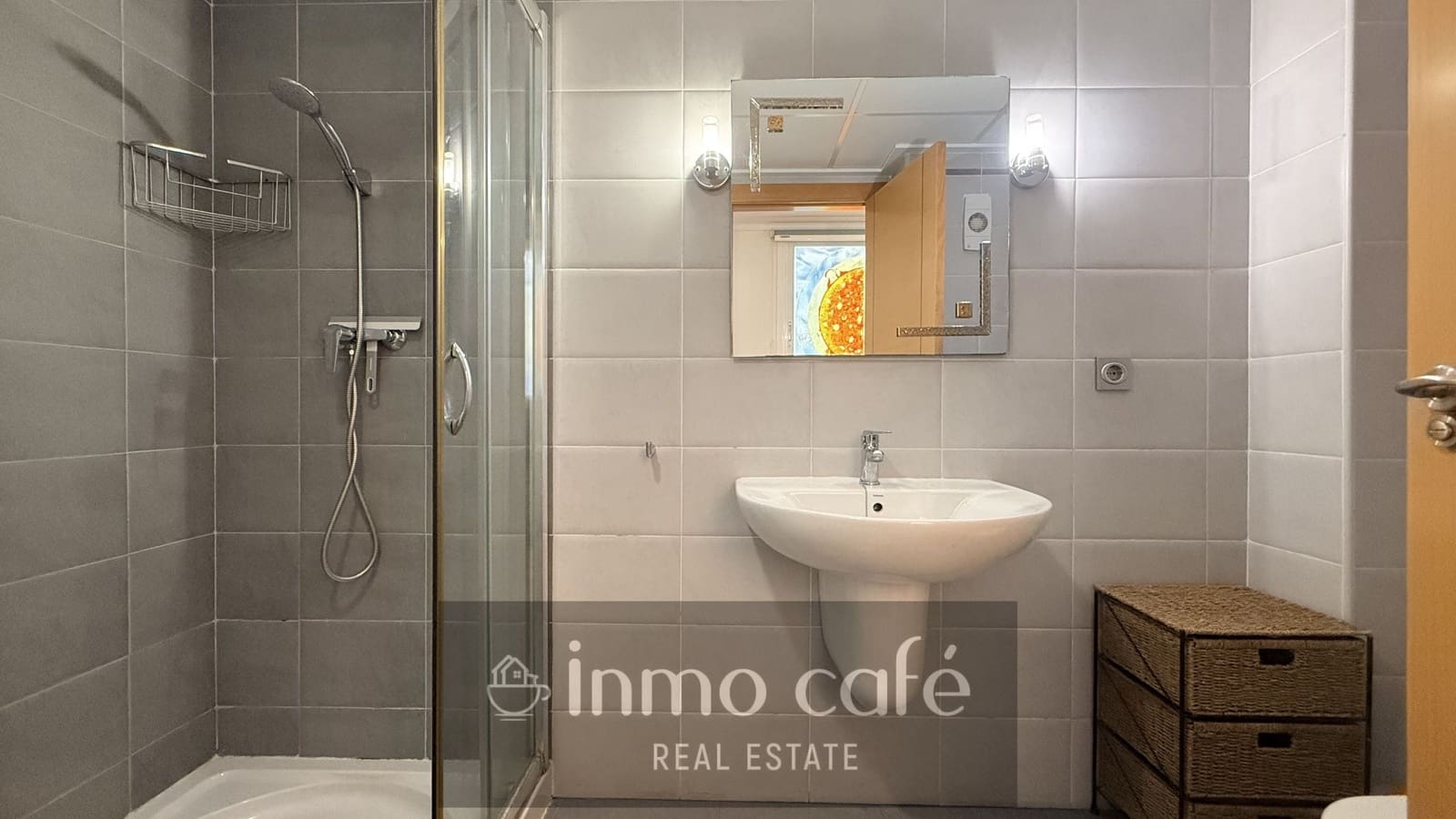 2 bedroom Apartment for sale in Villena with garage - € 159,000 (Ref: 10153855)