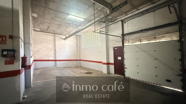 Autotalli myytävänä paikassa Alicante kaupunki - 17 500 € (Ref: 10170315)