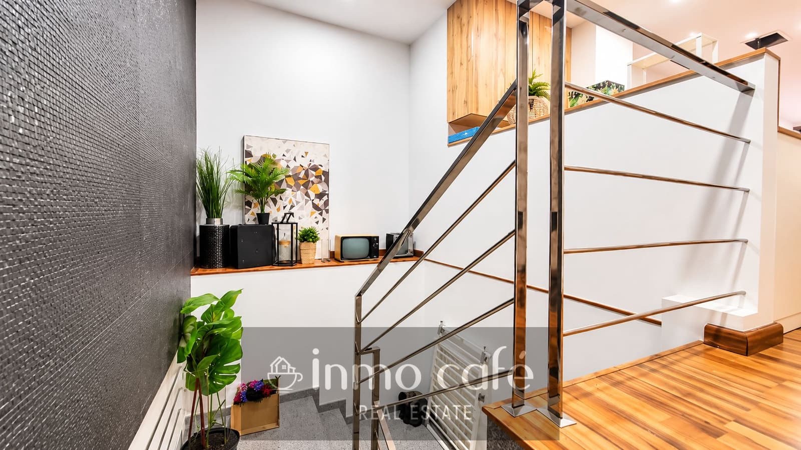 Kaupallinen myytävänä paikassa Alicante kaupunki - 135 000 € (Ref: 10182165)