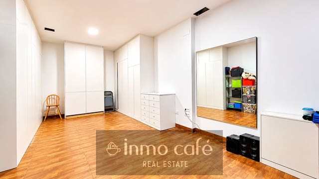 Kaupallinen myytävänä paikassa Alicante kaupunki - 135 000 € (Ref: 10182165)