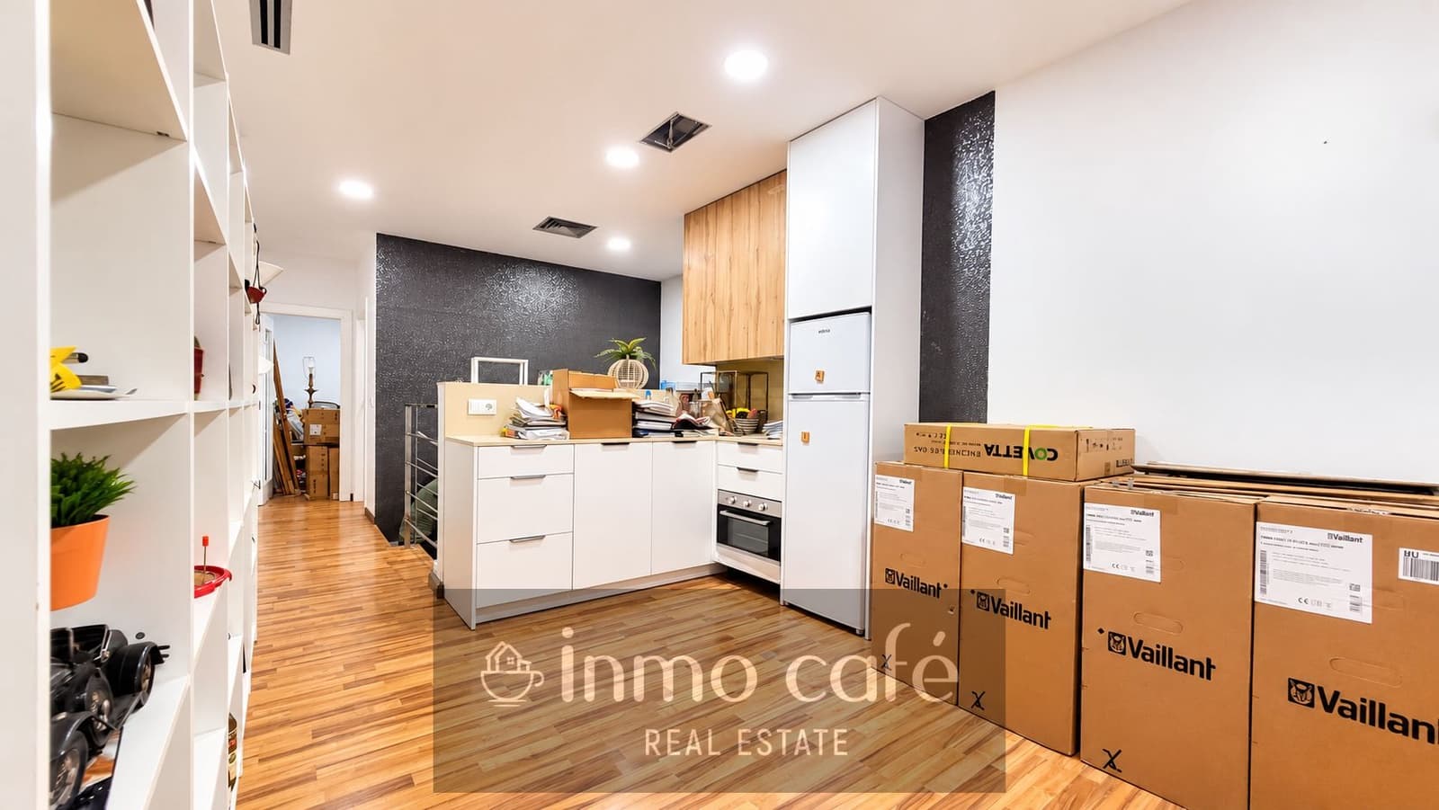 Kaupallinen myytävänä paikassa Alicante kaupunki - 135 000 € (Ref: 10182165)