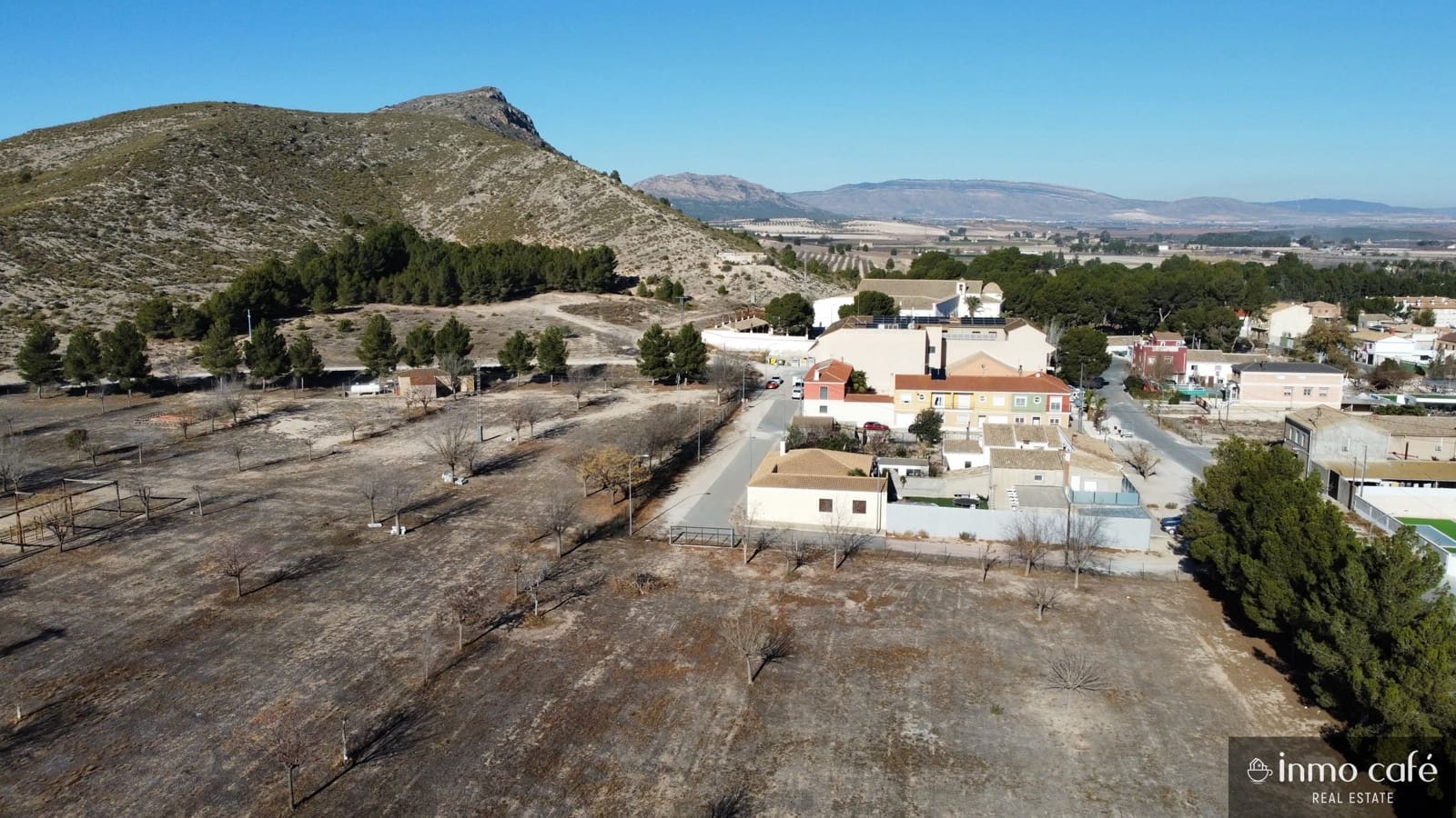 Ubebygd land til salgs i Villena - € 99 000 (Ref: 8686535)