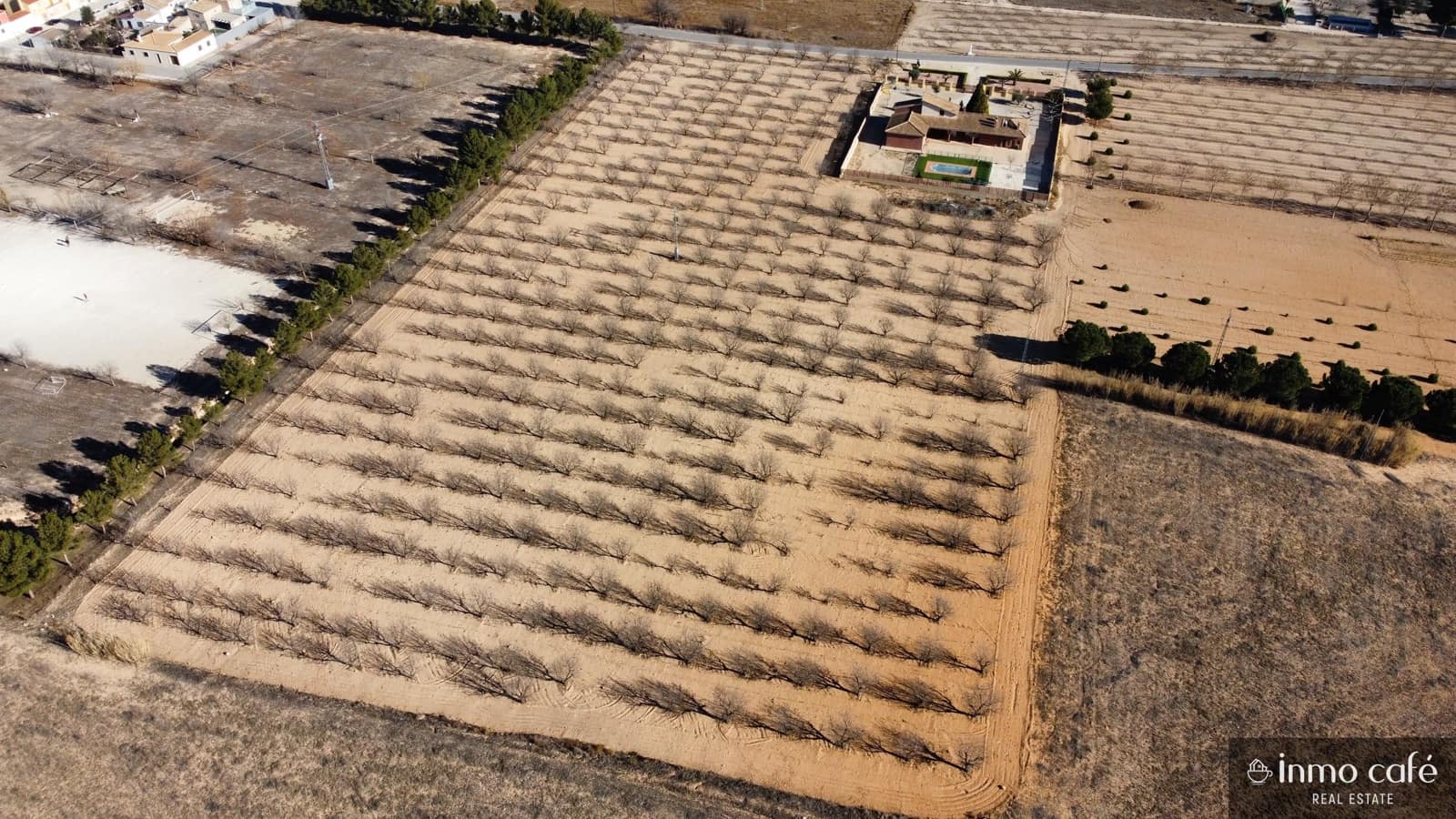 Ubebygd land til salgs i Villena - € 99 000 (Ref: 8686535)