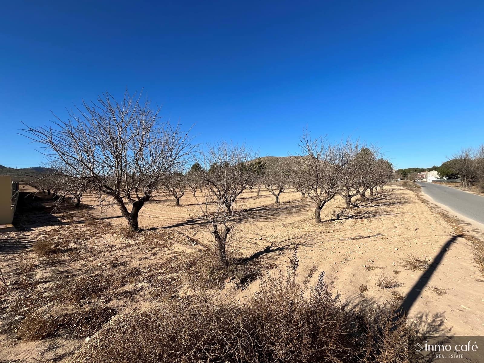 Ubebygd land til salgs i Villena - € 99 000 (Ref: 8686535)