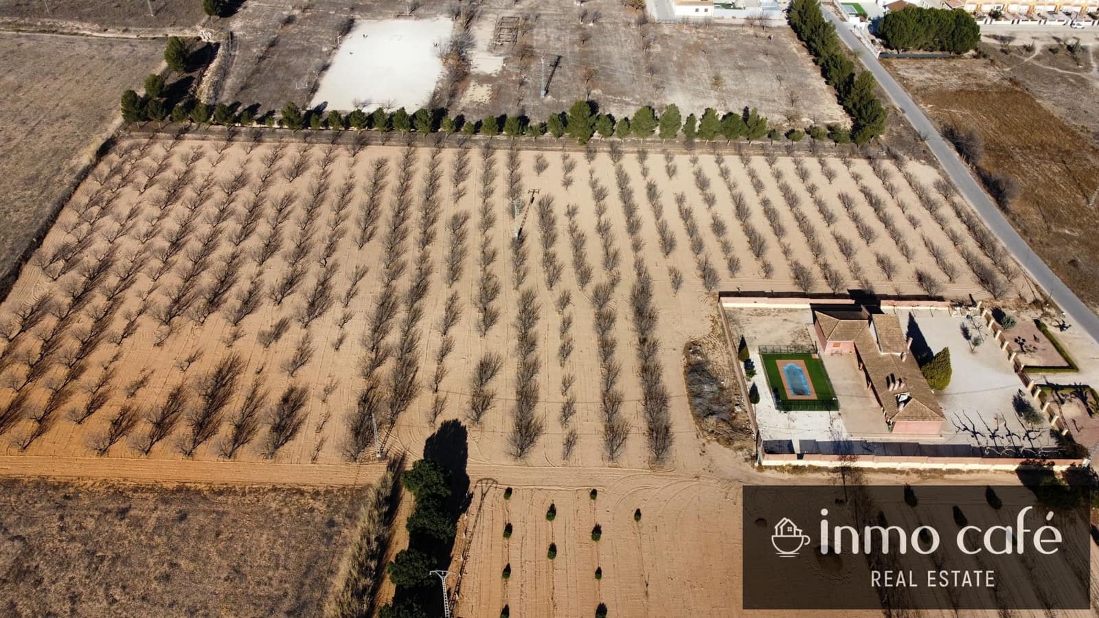 Ubebygd land til salgs i Villena - € 75 000 (Ref: 8686535)