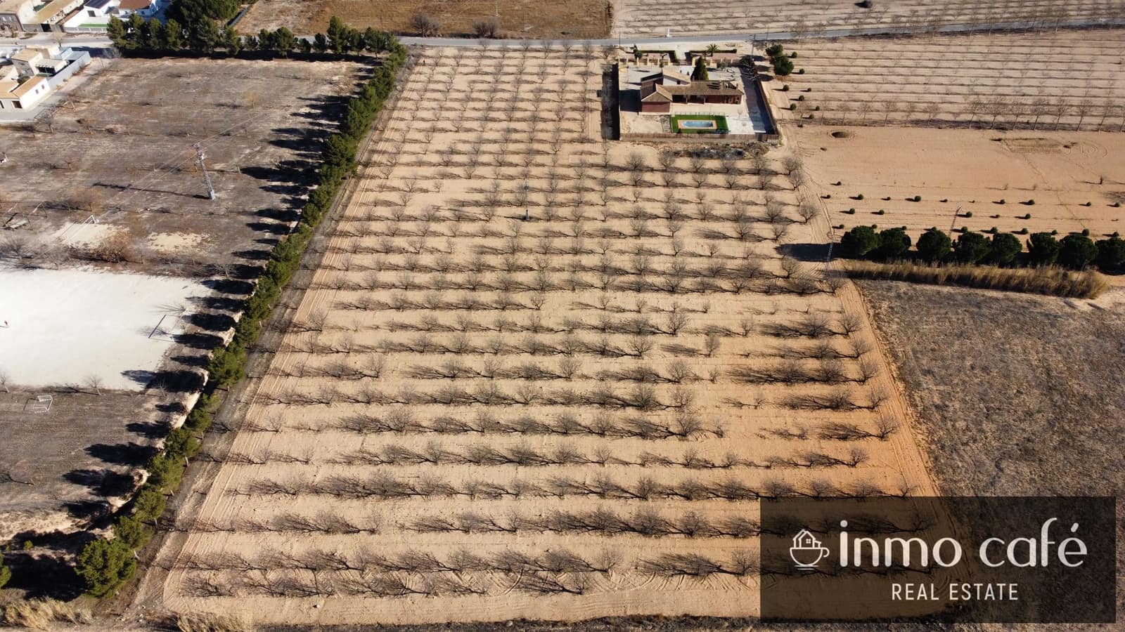 Ubebygd land til salgs i Villena - € 75 000 (Ref: 8686535)