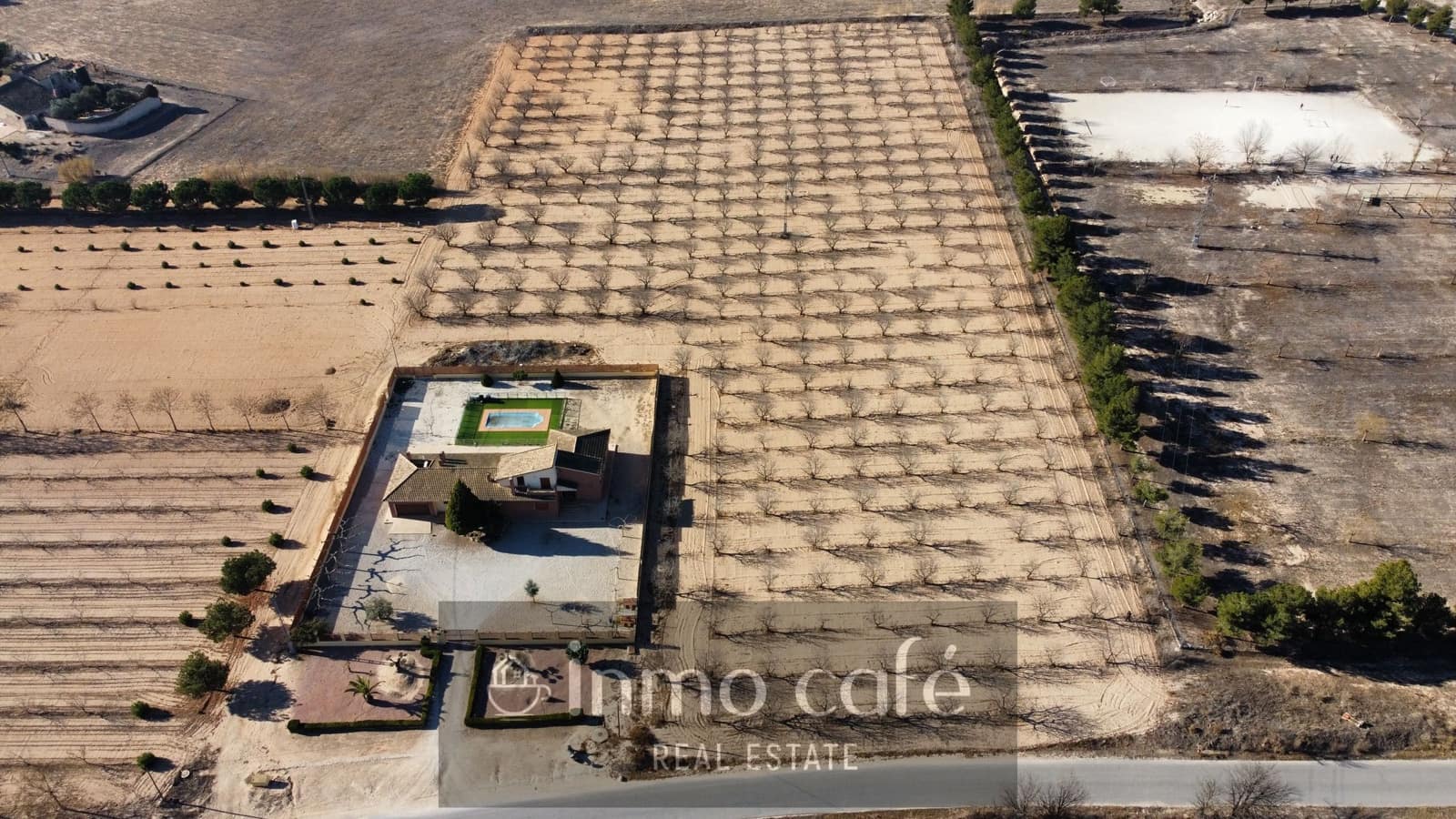 Undeveloped Land for sale in Villena - € 75,000 (Ref: 8686535)