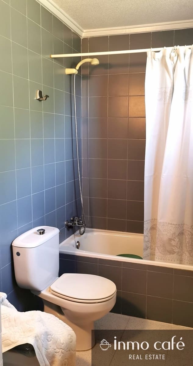 Chalet de 4 habitaciones en Elche / Elx en venta con piscina - 420.000 € (Ref: 8686538)