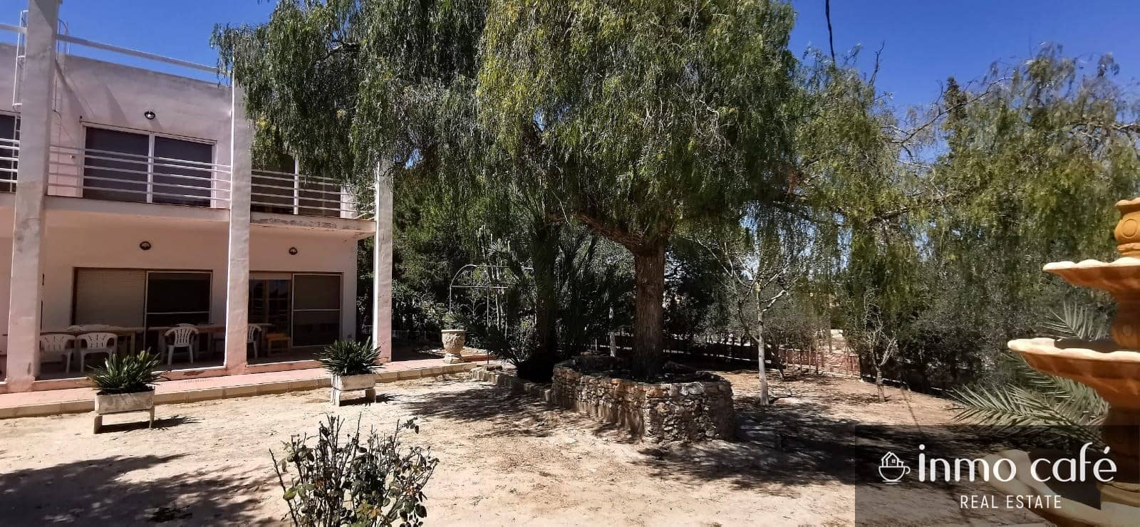 Chalet de 4 habitaciones en Elche / Elx en venta con piscina - 420.000 € (Ref: 8686538)