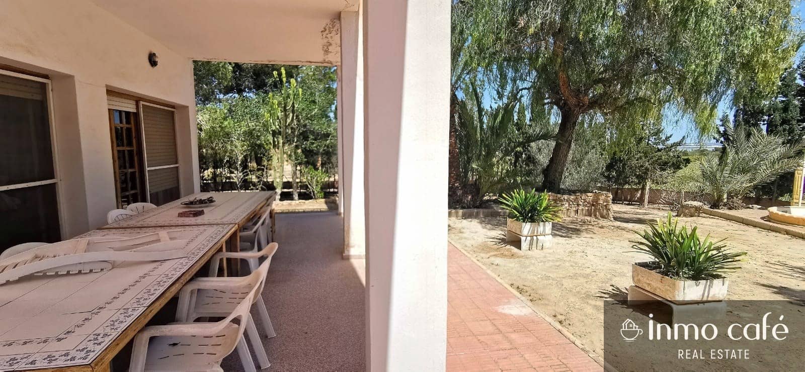 Chalet de 4 habitaciones en Elche / Elx en venta con piscina - 420.000 € (Ref: 8686538)