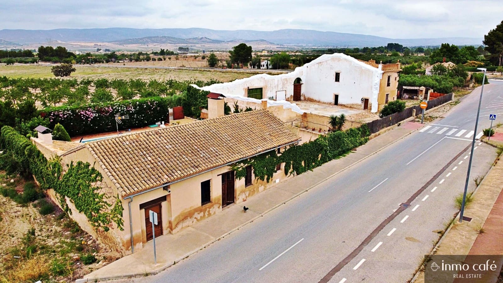 2 sypialnia Finka/Dom wiejski na sprzedaż w Biar - 210 000 € (Ref: 8686541)