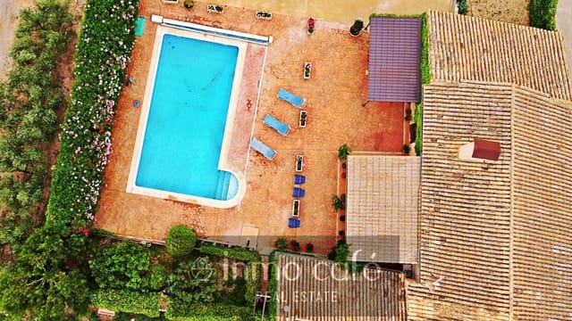 2 bedroom Finca/Country House for sale in Biar - € 200,000 (Ref: 8686541)