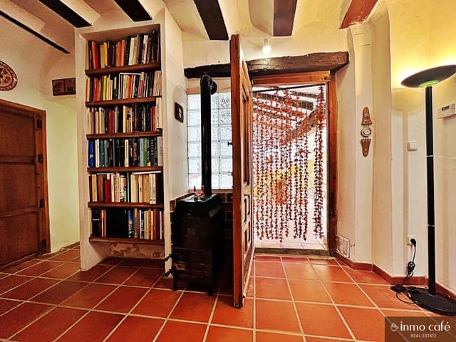 4 bedroom Townhouse for sale in Biar - € 160,000 (Ref: 8686545)