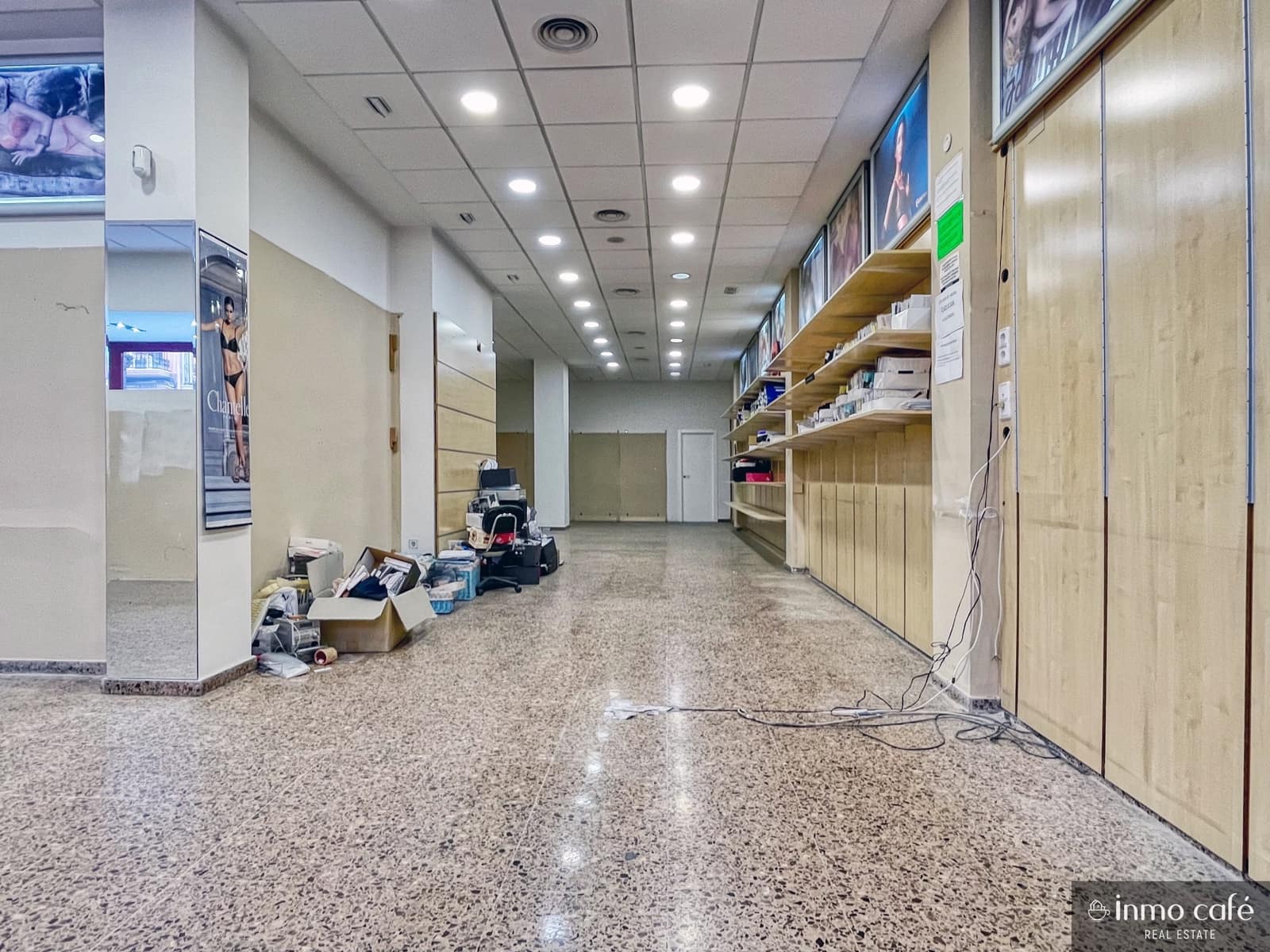 Erhverv til leje i Ontinyent - € 600 (Ref: 8739115)