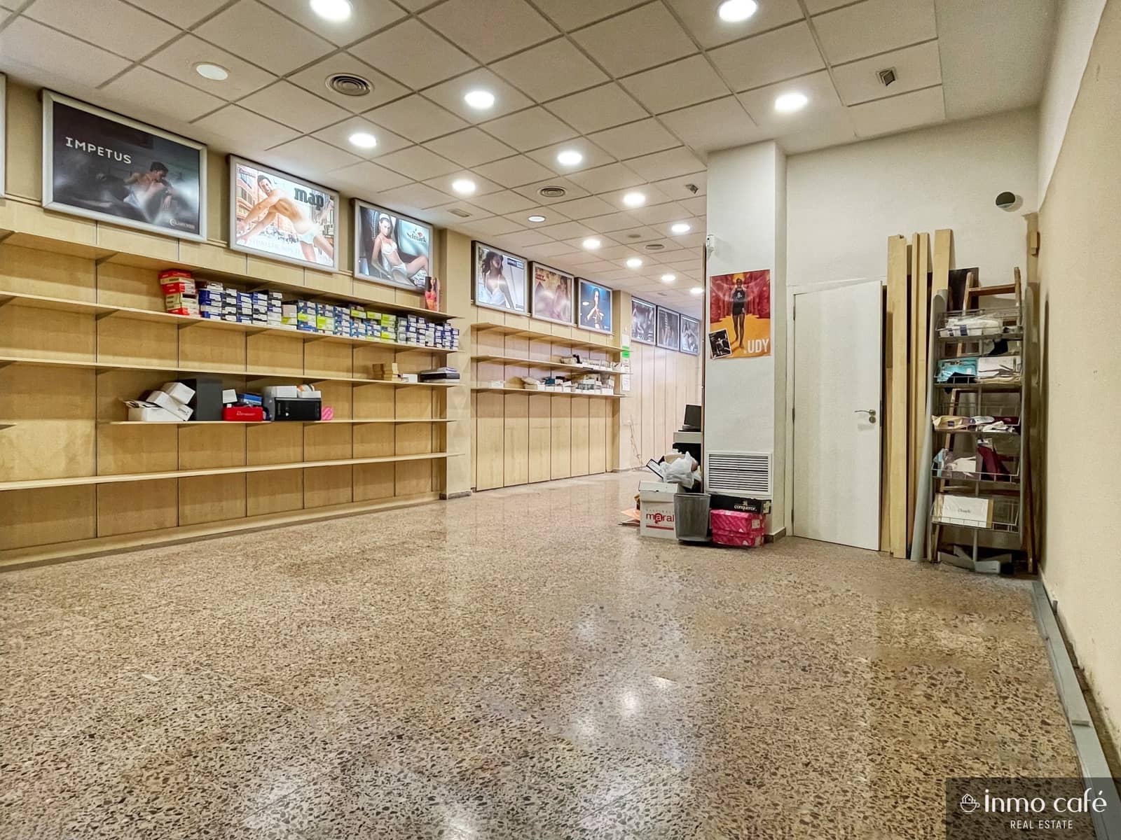 Erhverv til leje i Ontinyent - € 600 (Ref: 8739115)