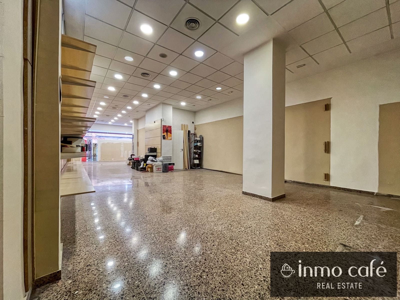 Commerciale da affittare in Ontinyent - 600 € (Rif: 8739115)