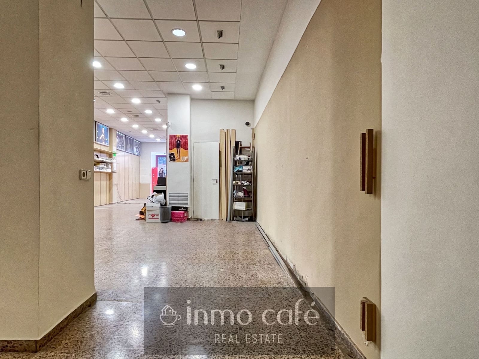 Gewerbe zu vermieten in Ontinyent - 600 € (Ref: 8739115)