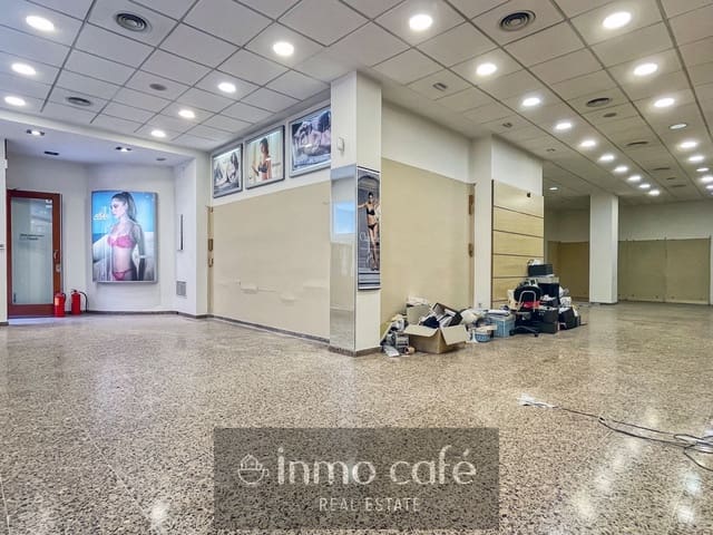 Kaupallinen vuokrattavana paikassa Ontinyent - 600 € (Ref: 8739115)