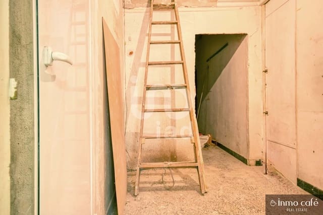 1 bedroom Commercial for sale in Canals - € 32,500 (Ref: 8769321)