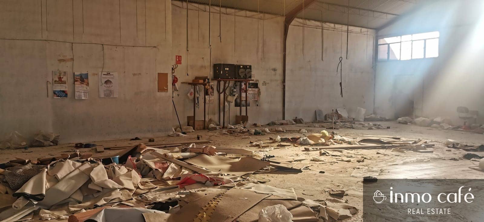 Local Comercial en Crevillente / Crevillent en venta - 110.000 € (Ref: 8779354)