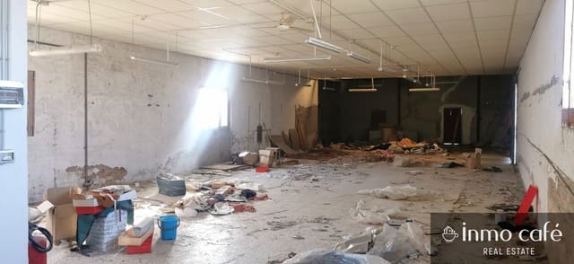 Commercial for sale in Crevillente / Crevillent - € 110,000 (Ref: 8779354)