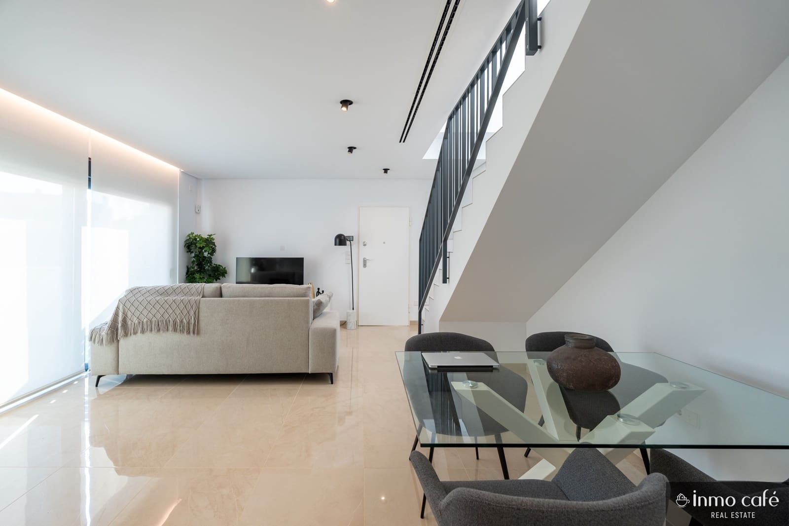 3 bedroom Apartment for sale in Santa Pola with pool garage - € 312,000 (Ref: 8800066)