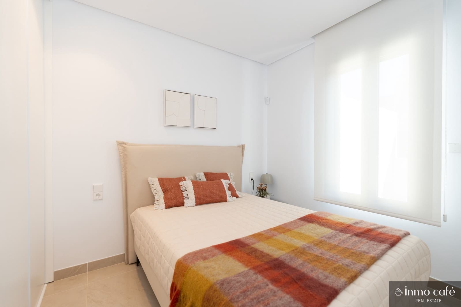 3 bedroom Apartment for sale in Santa Pola with pool garage - € 312,000 (Ref: 8800066)