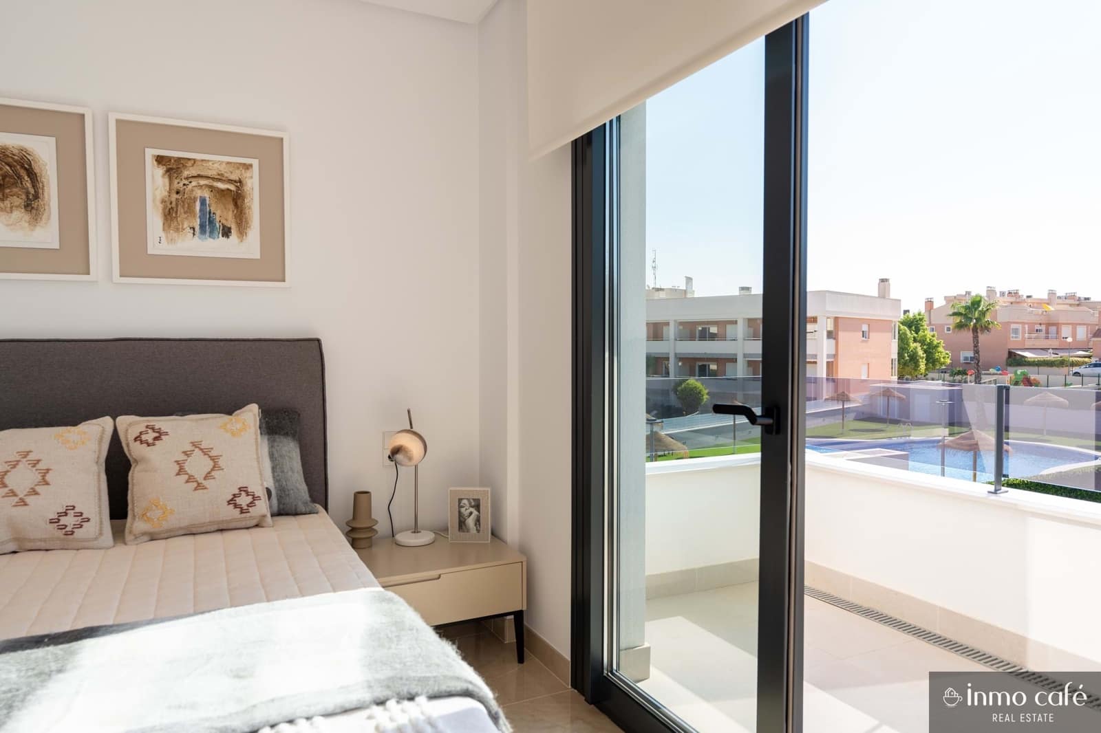 3 bedroom Apartment for sale in Santa Pola with pool garage - € 312,000 (Ref: 8800066)