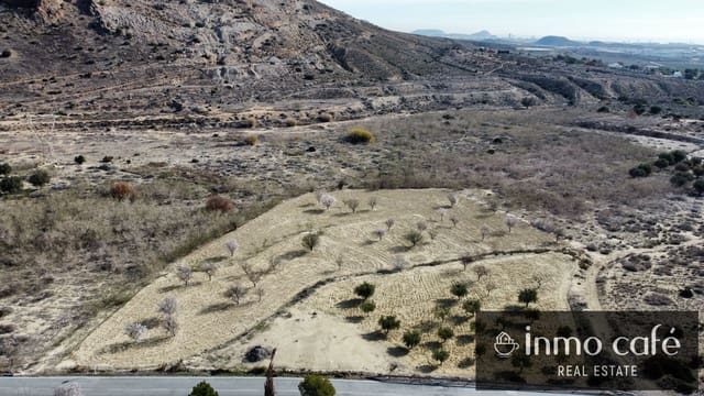 Ubebygd land til salgs i Alicante by - € 979 000 (Ref: 8835310)