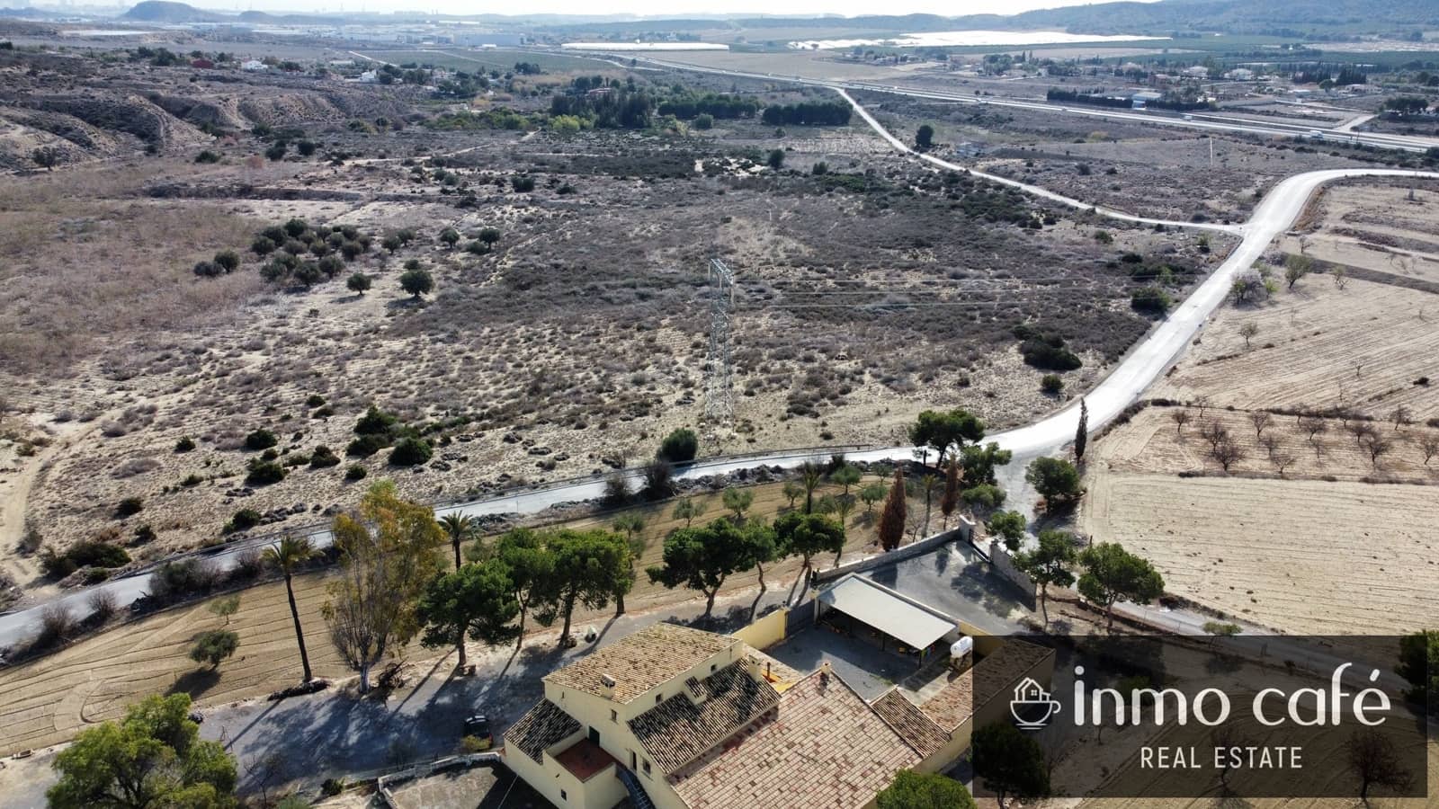Ubebygd land til salgs i Alicante by - € 979 000 (Ref: 8835310)