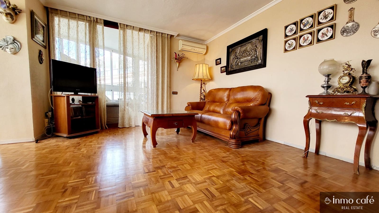 4 soveværelse Lejlighed til salg i Alicante by med swimmingpool garage - € 365.000 (Ref: 8887129)