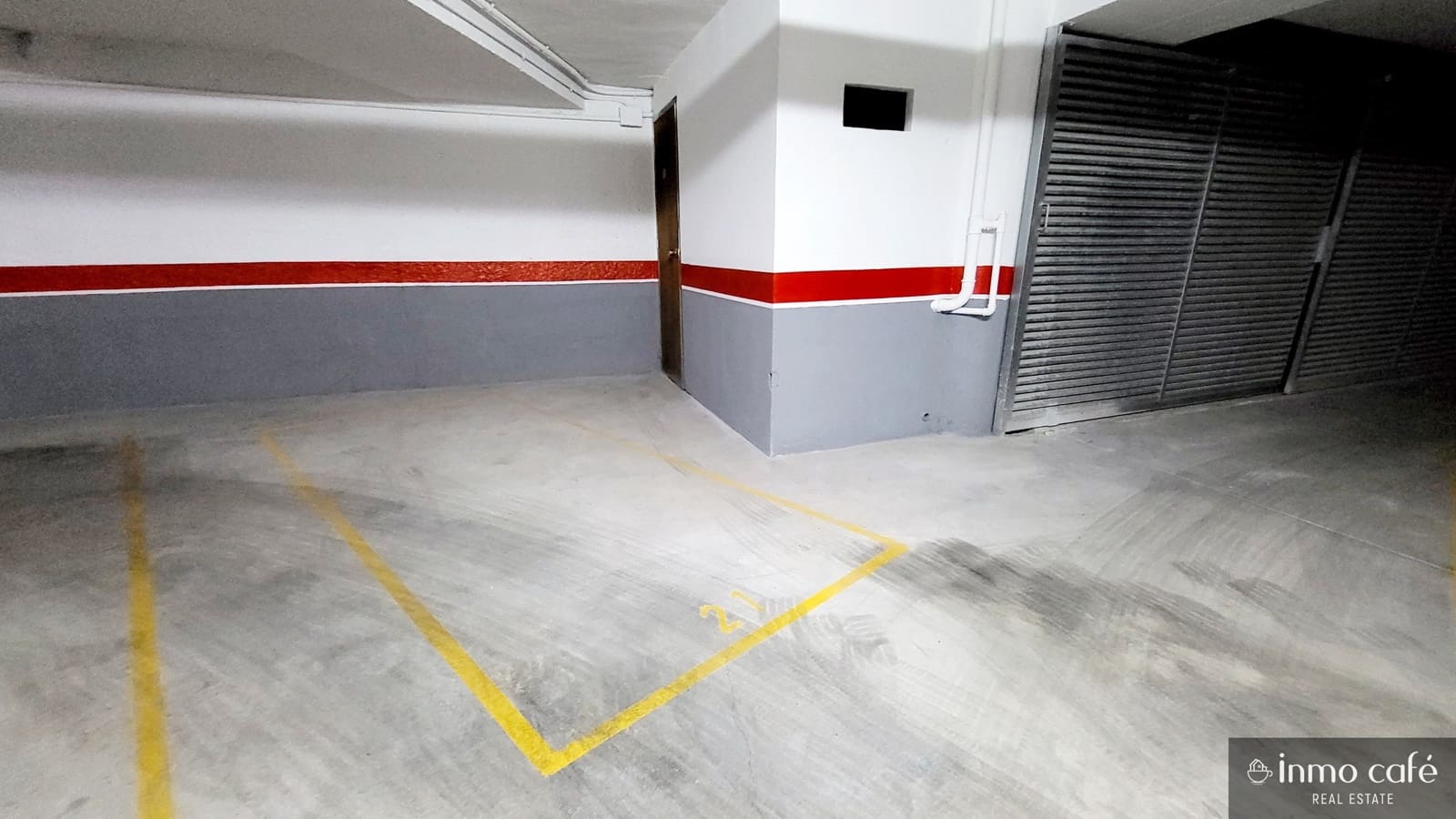 4 soveværelse Lejlighed til salg i Alicante by med swimmingpool garage - € 365.000 (Ref: 8887129)