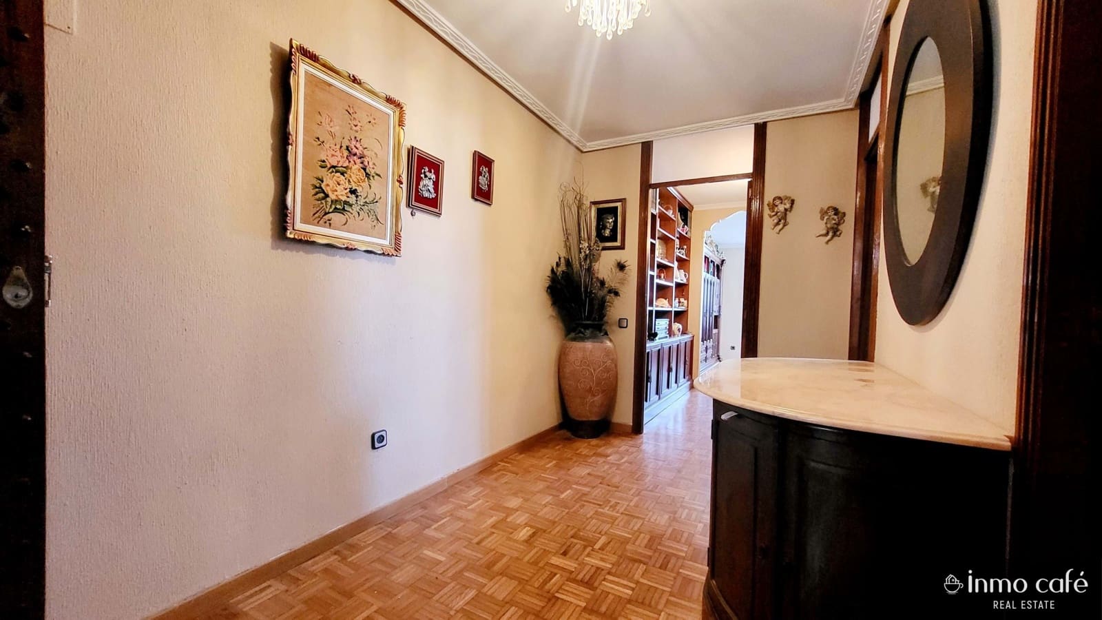 4 soveværelse Lejlighed til salg i Alicante by med swimmingpool garage - € 365.000 (Ref: 8887129)