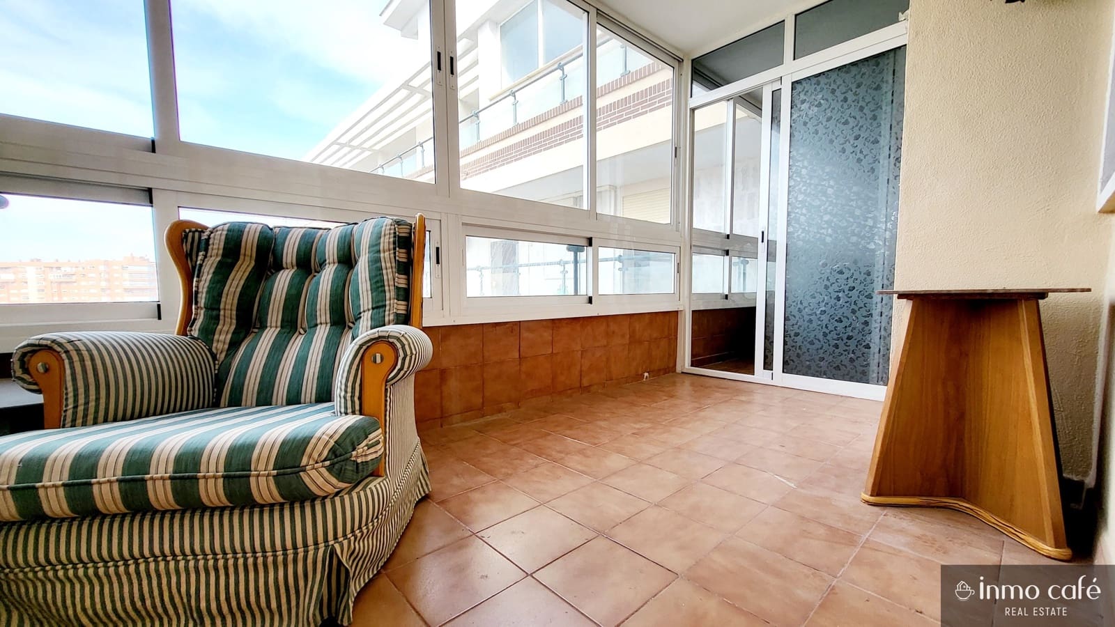 4 soveværelse Lejlighed til salg i Alicante by med swimmingpool garage - € 365.000 (Ref: 8887129)