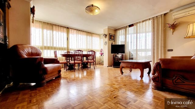 4 soveværelse Lejlighed til salg i Alicante by med swimmingpool garage - € 365.000 (Ref: 8887129)