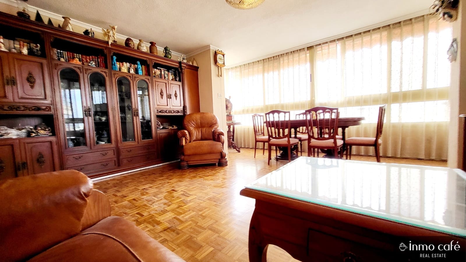 4 soveværelse Lejlighed til salg i Alicante by med swimmingpool garage - € 365.000 (Ref: 8887129)