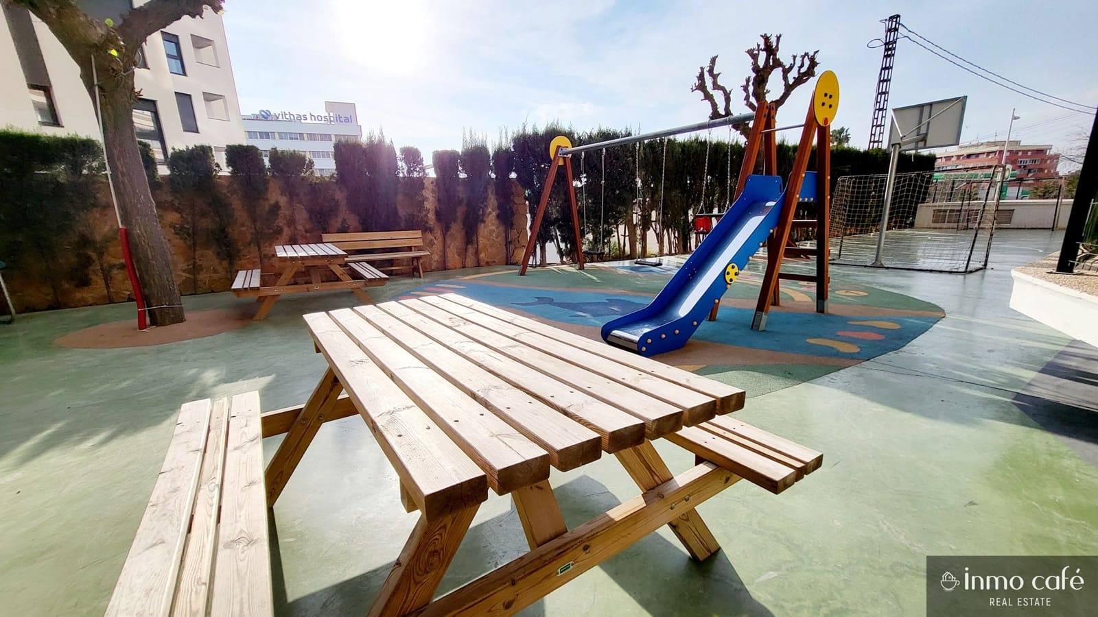 4 soveværelse Lejlighed til salg i Alicante by med swimmingpool garage - € 365.000 (Ref: 8887129)