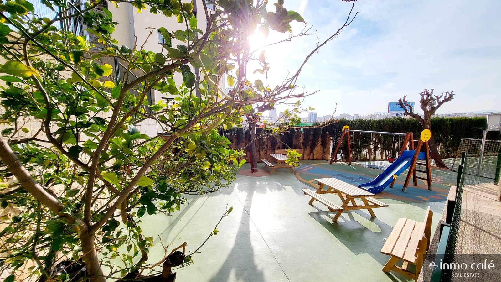 4 soveværelse Lejlighed til salg i Alicante by med swimmingpool garage - € 365.000 (Ref: 8887129)