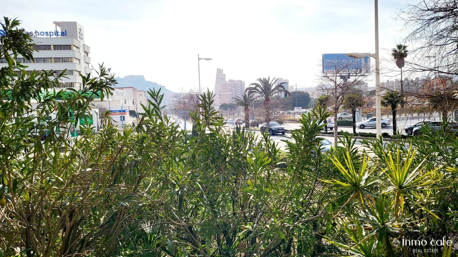 4 soveværelse Lejlighed til salg i Alicante by med swimmingpool garage - € 365.000 (Ref: 8887129)