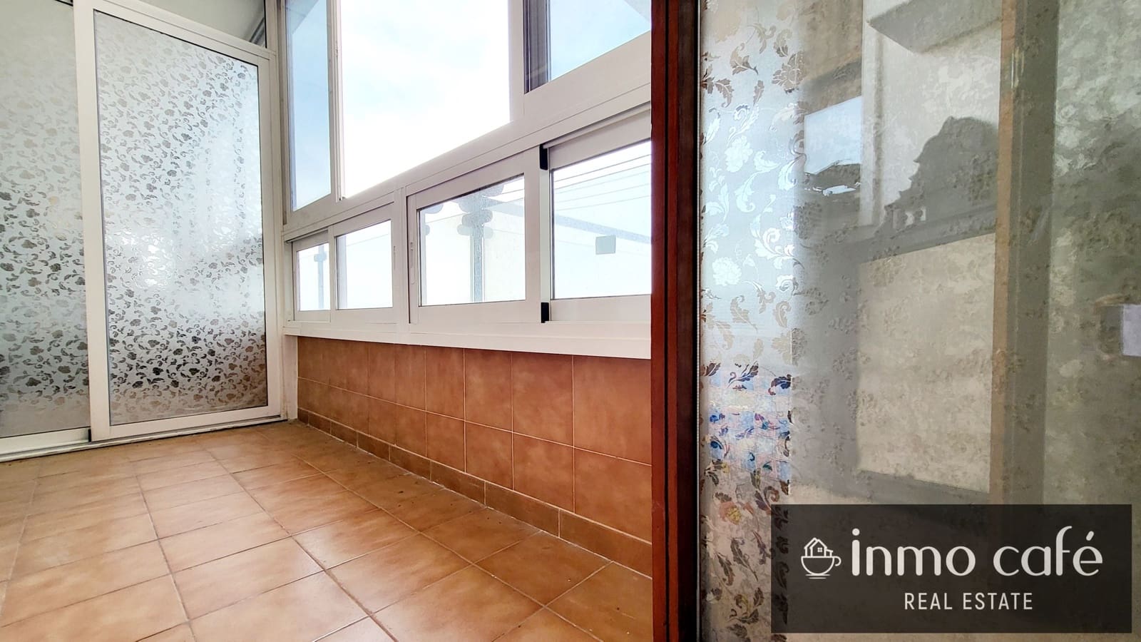 4 Zimmer Apartment zu verkaufen in Alicante / Alacant Stadt mit Pool Garage - 365.000 € (Ref: 8887129)
