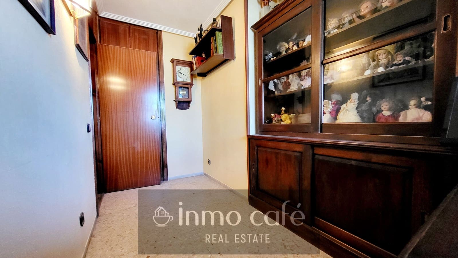 4 bedroom Apartment for sale in Alicante / Alacant city with pool garage - € 365,000 (Ref: 8887129)