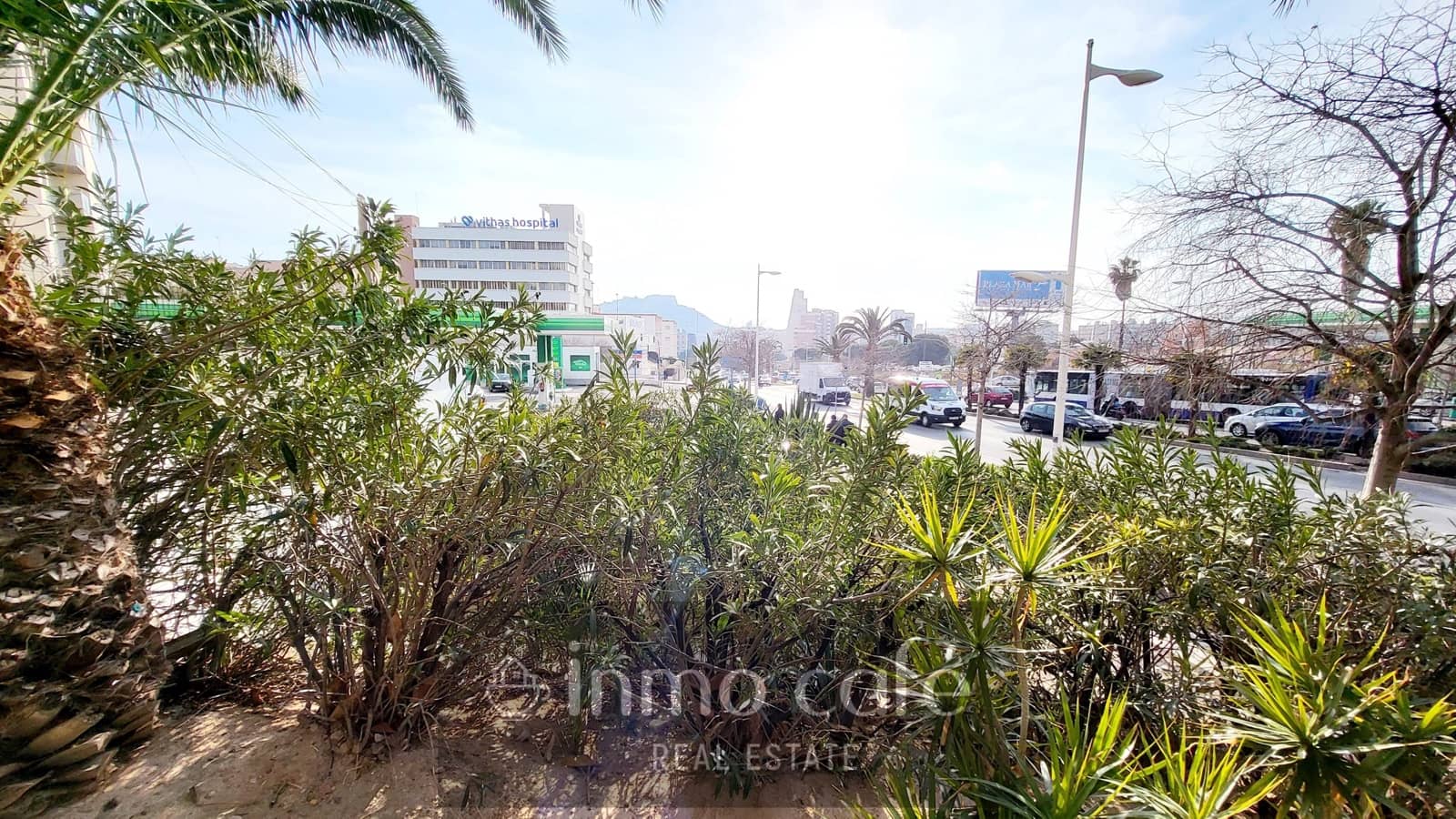 4 bedroom Apartment for sale in Alicante / Alacant city with pool garage - € 365,000 (Ref: 8887129)