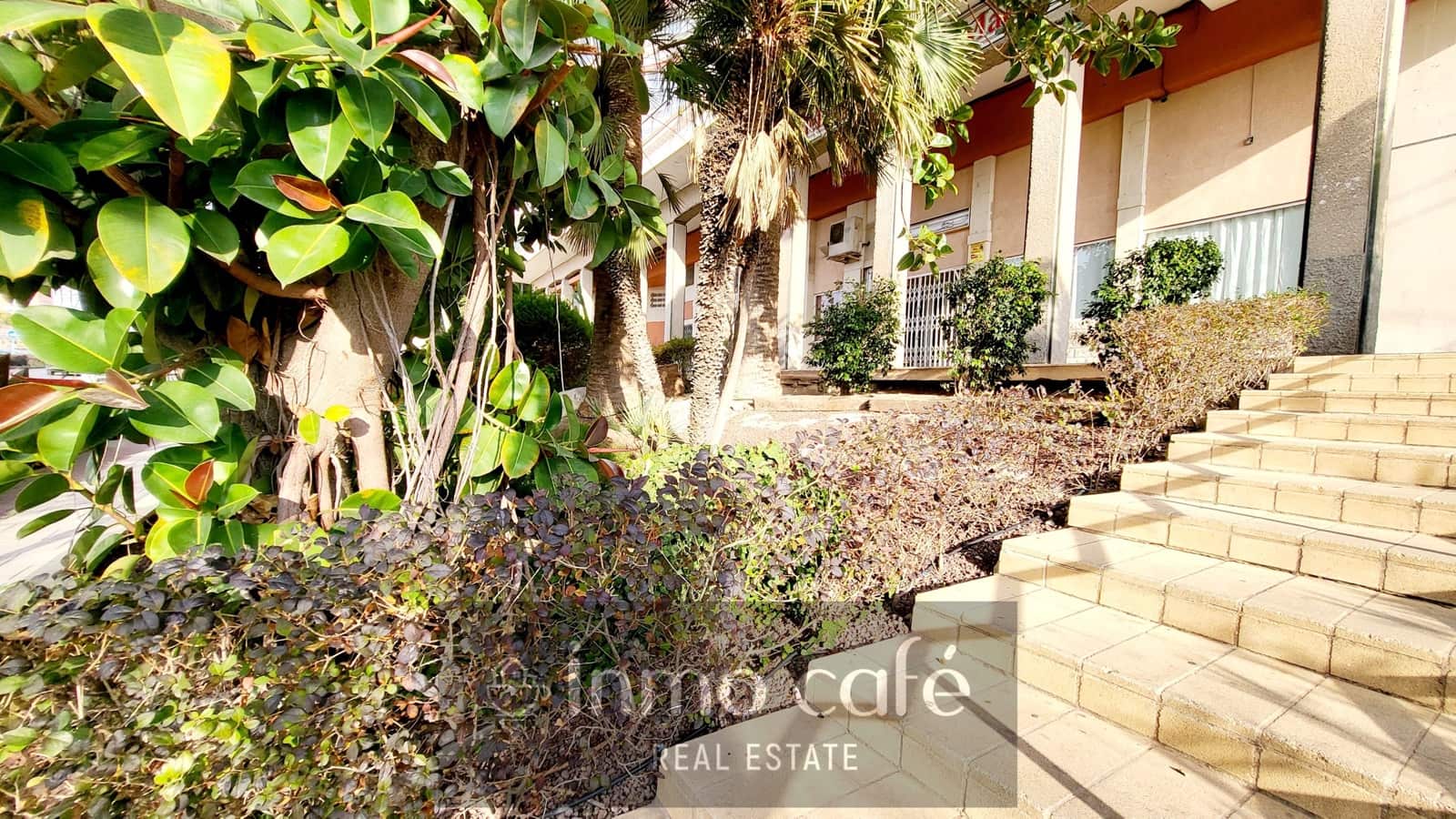4 bedroom Apartment for sale in Alicante / Alacant city with pool garage - € 365,000 (Ref: 8887129)