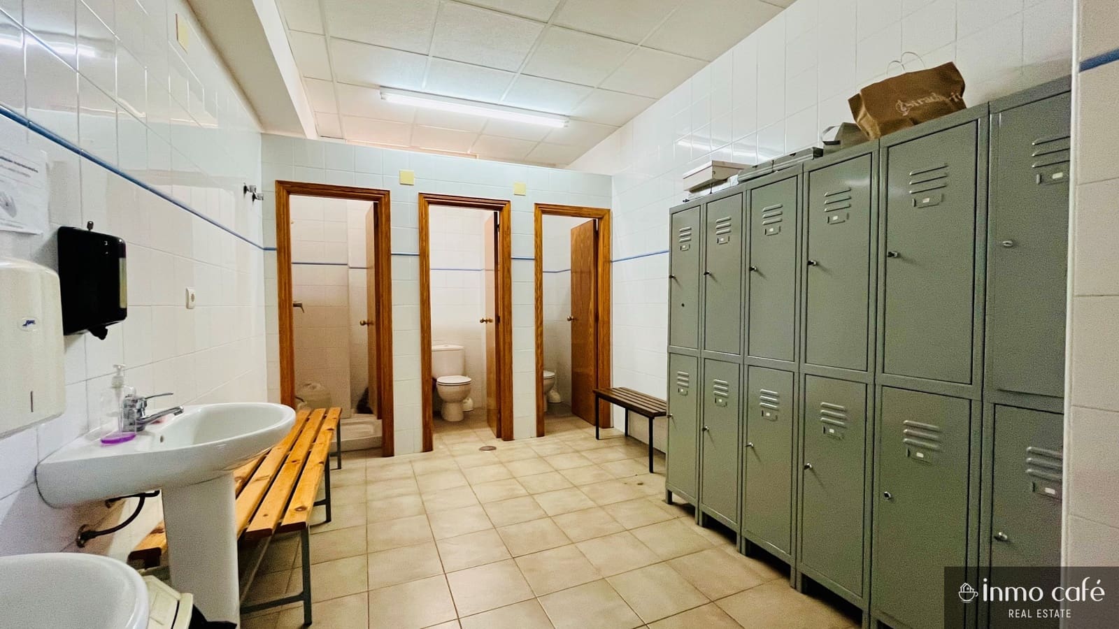 Commerciale in vendita in Monovar / Monover - 399.000 € (Rif: 8894164)