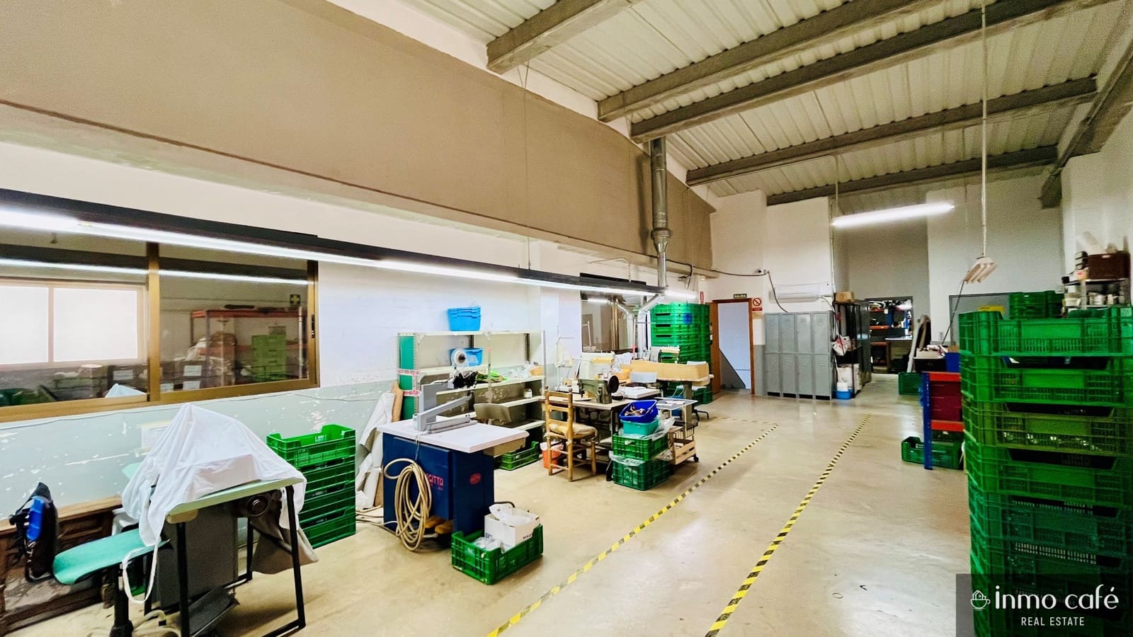 Commerciale in vendita in Monovar / Monover - 399.000 € (Rif: 8894164)