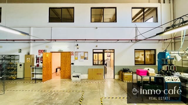 Erhverv til salg i Monóvar / Monóver - € 399.000 (Ref: 8894164)