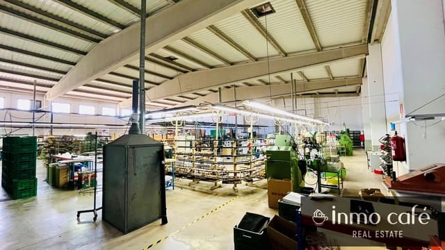 Erhverv til salg i Monóvar / Monóver - € 399.000 (Ref: 8894164)