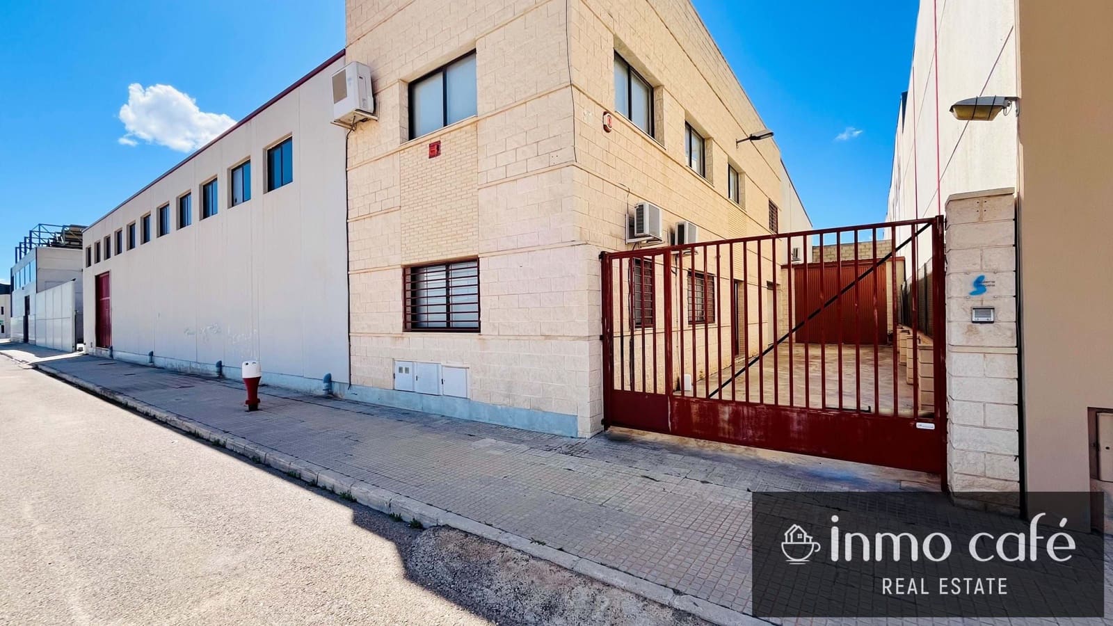 Commercial for sale in Monovar / Monover - € 399,000 (Ref: 8894164)